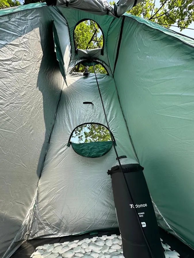 Tente de luxe Tipi Sous Les Etoiles Option Petit Dejeuner Et Diner Lucéram